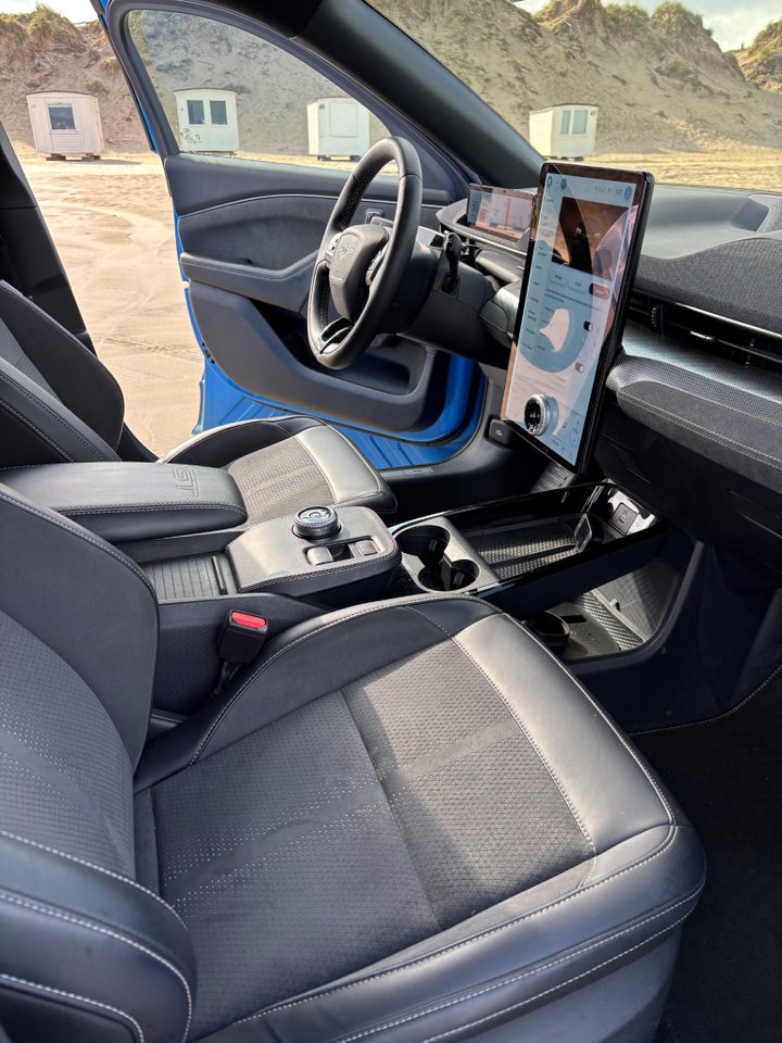 Ford Mustang Mach-E 88 GT Extended Range AWD 5d