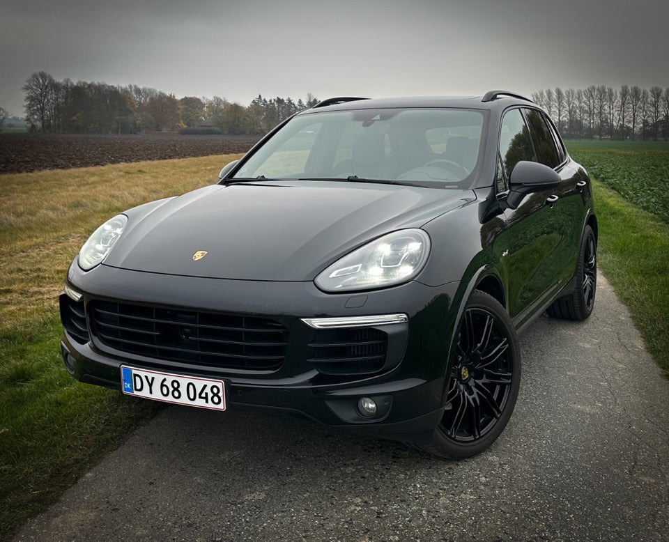 Porsche Cayenne 3,0 D Tiptr. 5d