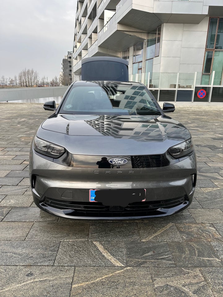 Ford Capri 77 Select Extended Range 5d