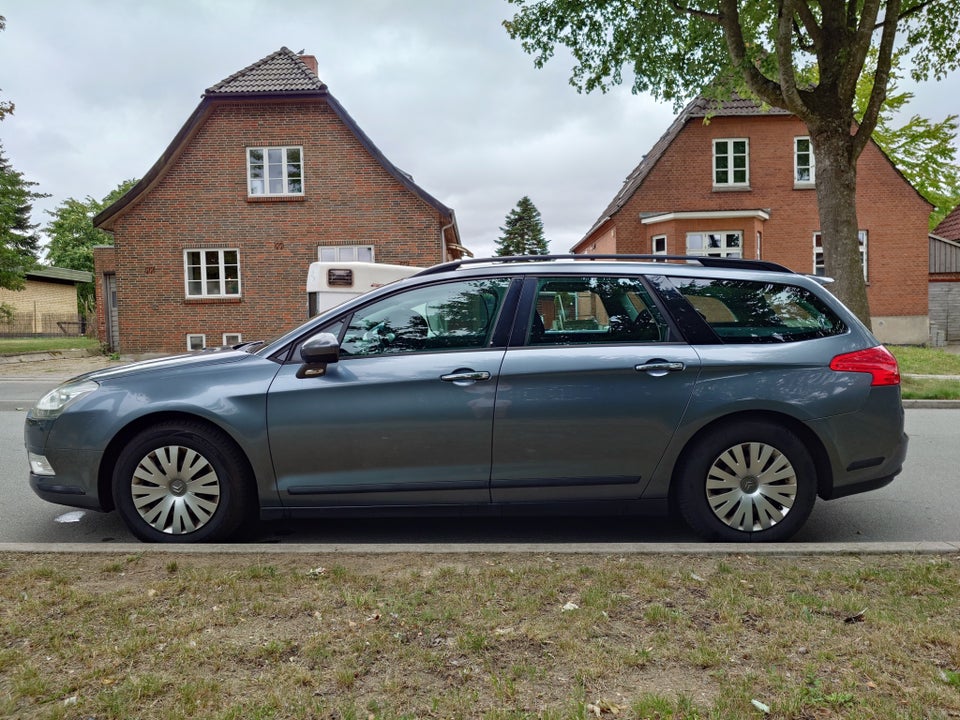 Citroën C5 1,6 HDi 110 Attraction Tourer 5d
