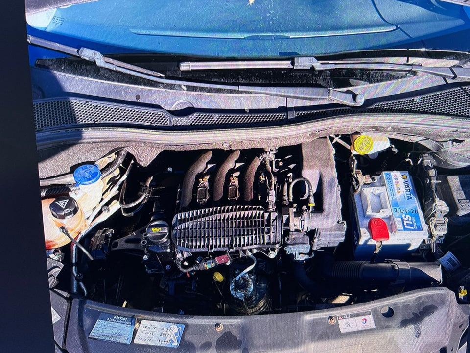 Peugeot 208 1,0 VTi Access 5d