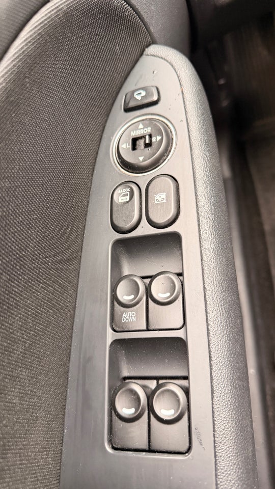 Hyundai i30 1,6 CRDi 90 Blue Drive 5d