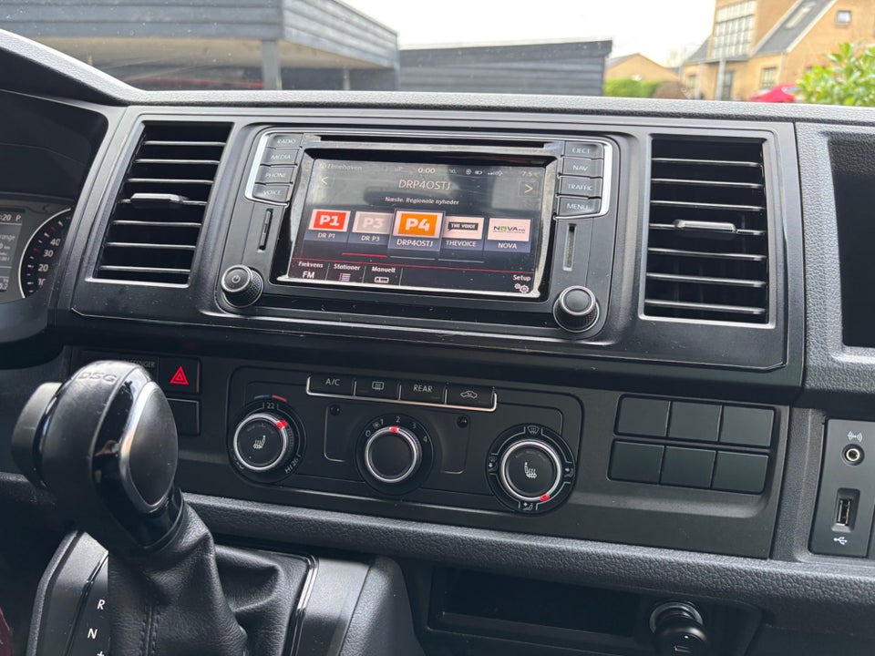 VW Caravelle 2,0 TDi 150 Comfortline DSG kort