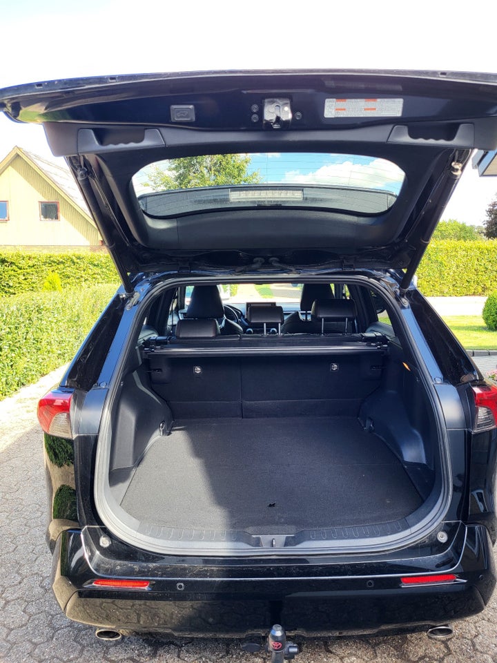 Toyota RAV4 2,5 Plug-in Hybrid H3 AWD-i 5d