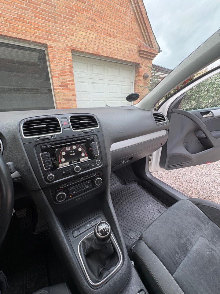VW Golf VI 1,4 TSi 122 Highline 5d