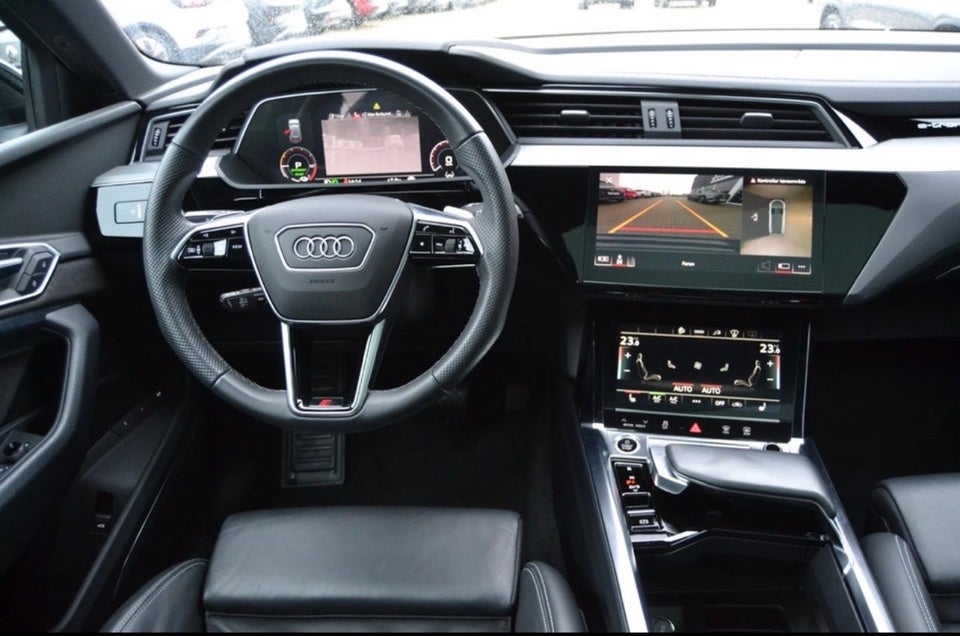 Audi e-tron 55 S-line quattro 5d