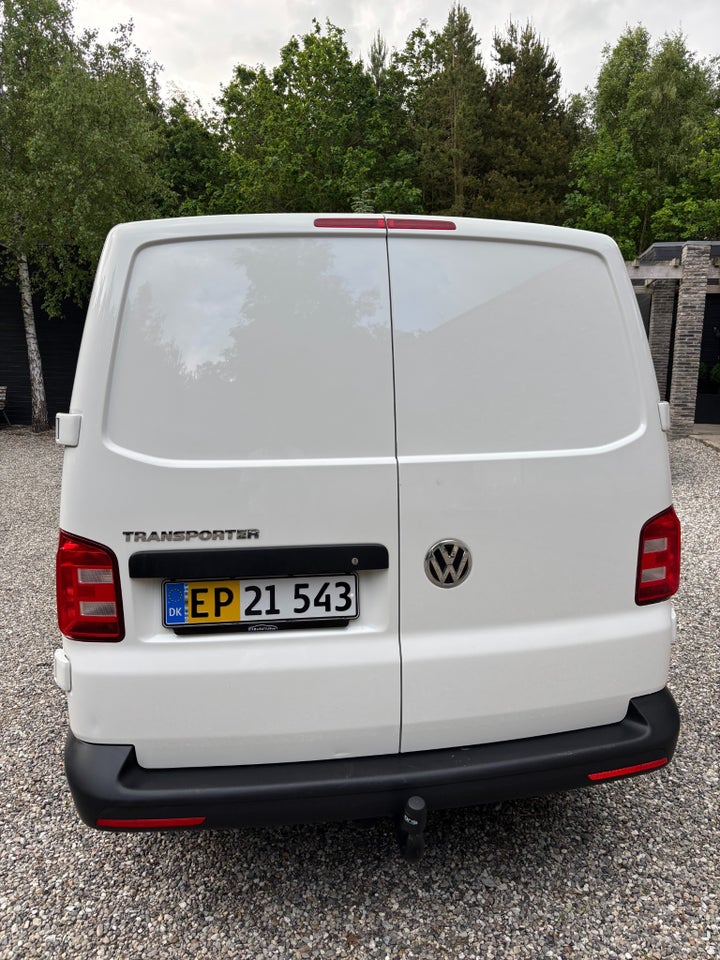 VW Transporter 2,0 TDi 150 Kassevogn DSG lang