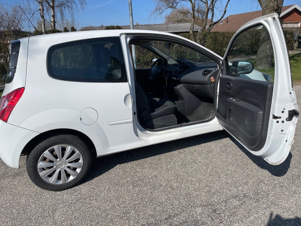 Renault Twingo 1,2 16V Authentique ECO2 3d