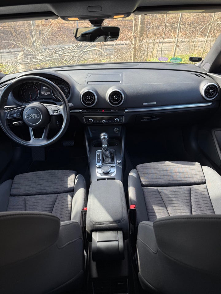 Audi A3 35 TFSi Sport Cabriolet S-tr. 2d