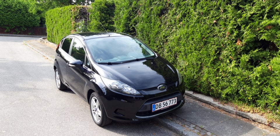 Ford Fiesta 1,6 TDCi 90 ECO 5d