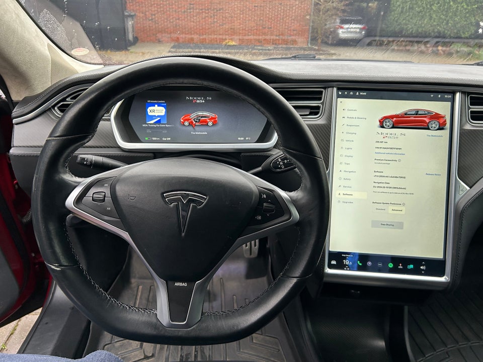 Tesla Model S 85 5d