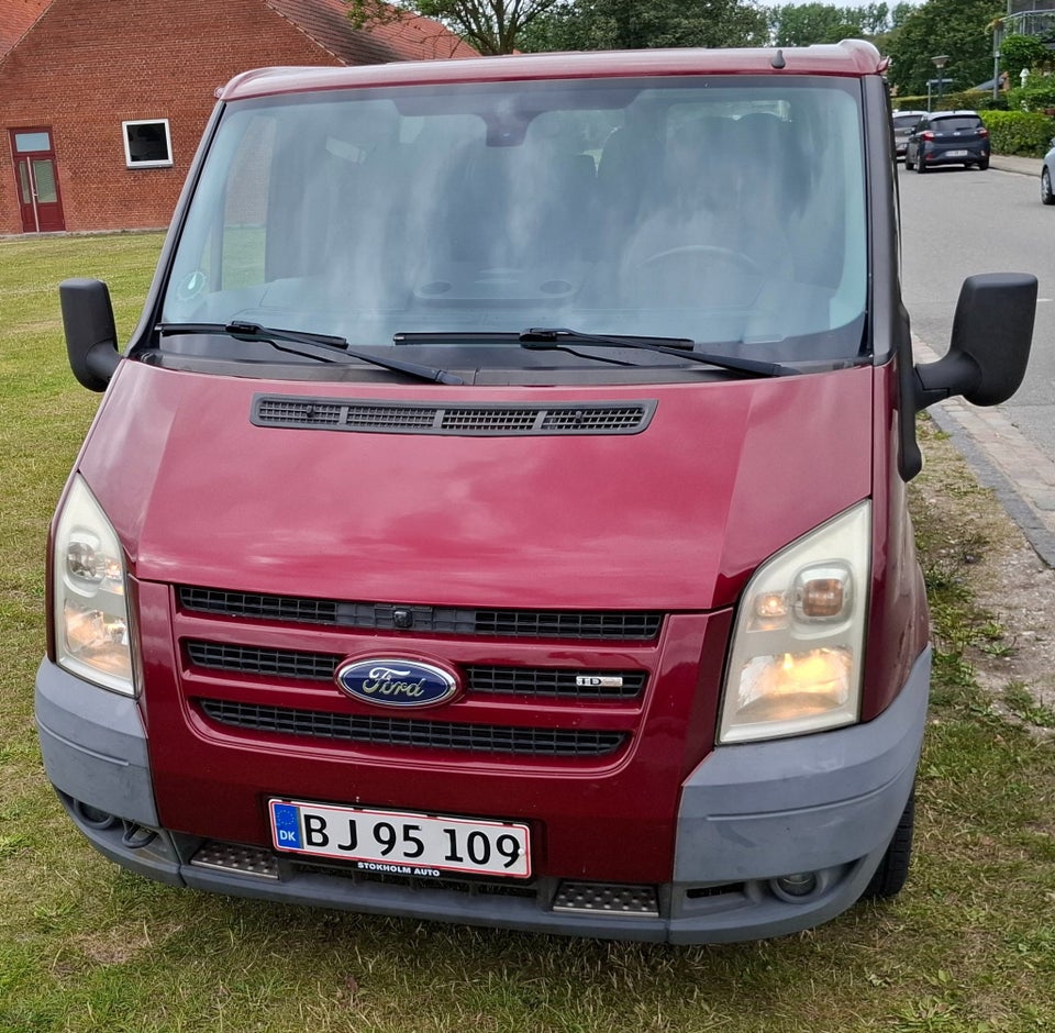 Ford Transit Tourneo 2,2 TDCi 85 9prs 4d
