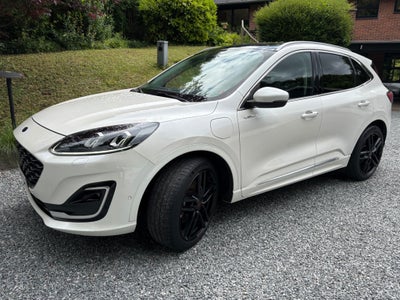 Ford Kuga 2,5 PHEV Vignale CVT 5d