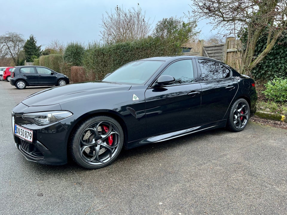 Alfa Romeo Giulia 2,9 V6 Quadrifoglio aut. 4d