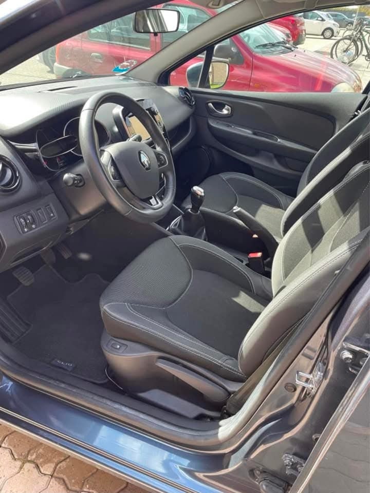 Renault Clio IV 0,9 TCe 90 Zen Sport Tourer 5d