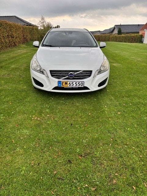 Volvo V60 1,6 DRIVe Kinetic Van 5d