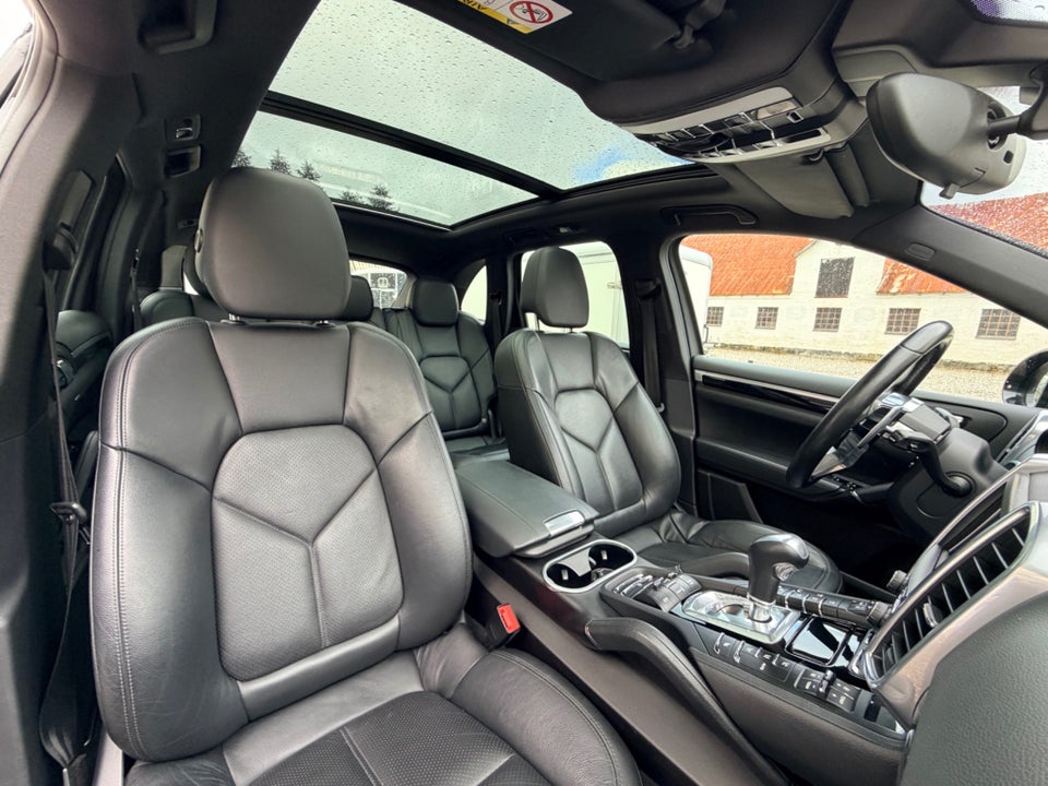 Porsche Cayenne 3,0 D Tiptr. 5d