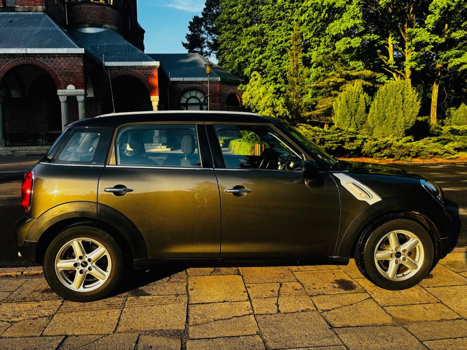 MINI Countryman Cooper 1,6  5d