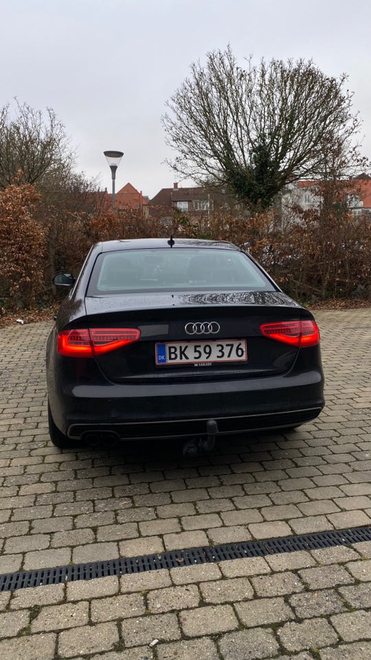 Audi A4 1,8 TFSi 120 4d