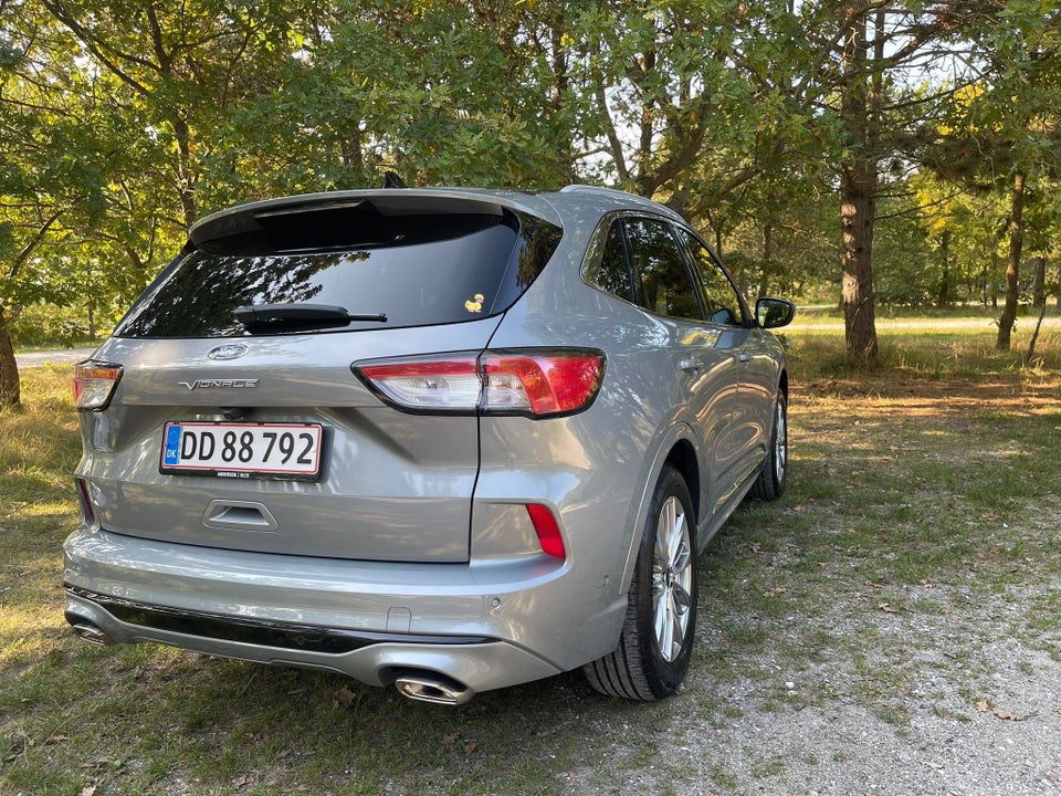 Ford Kuga 2,5 PHEV Vignale CVT 5d