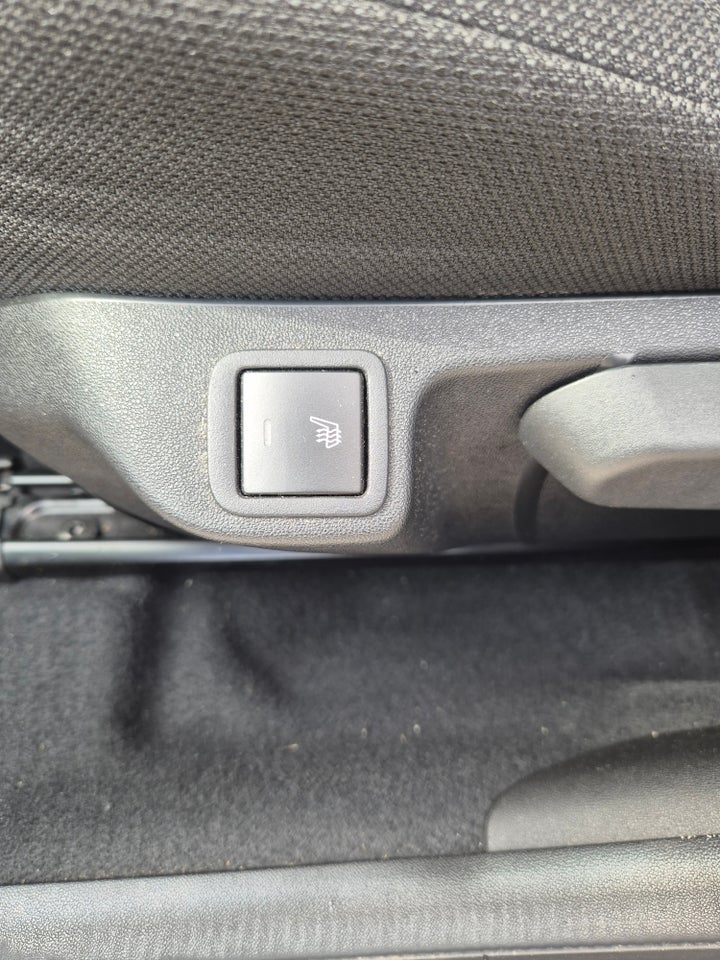 Peugeot 108 1,0 e-VTi 72 Allure+ 5d