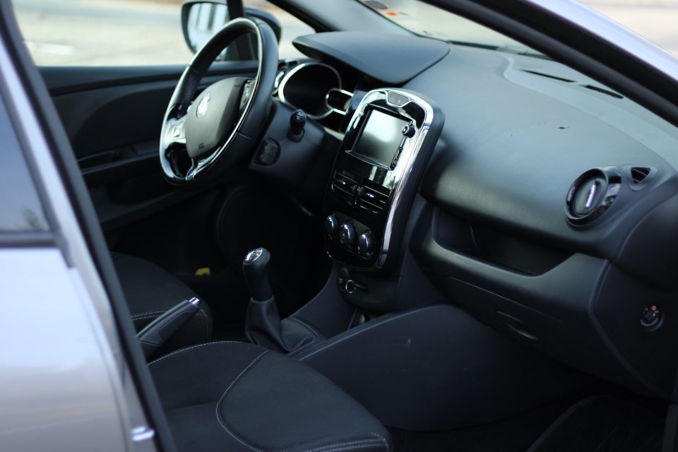 Renault Clio IV 0,9 TCe 90 Dynamique Sport Tourer 5d