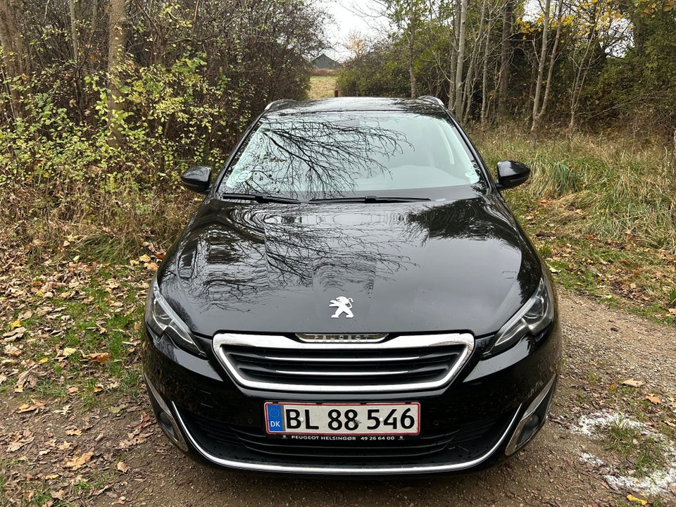 Peugeot 308 1,6 BlueHDi 120 Envy Sky SW 5d