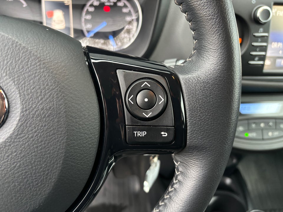 Toyota Yaris 1,5 Hybrid H2 e-CVT 5d