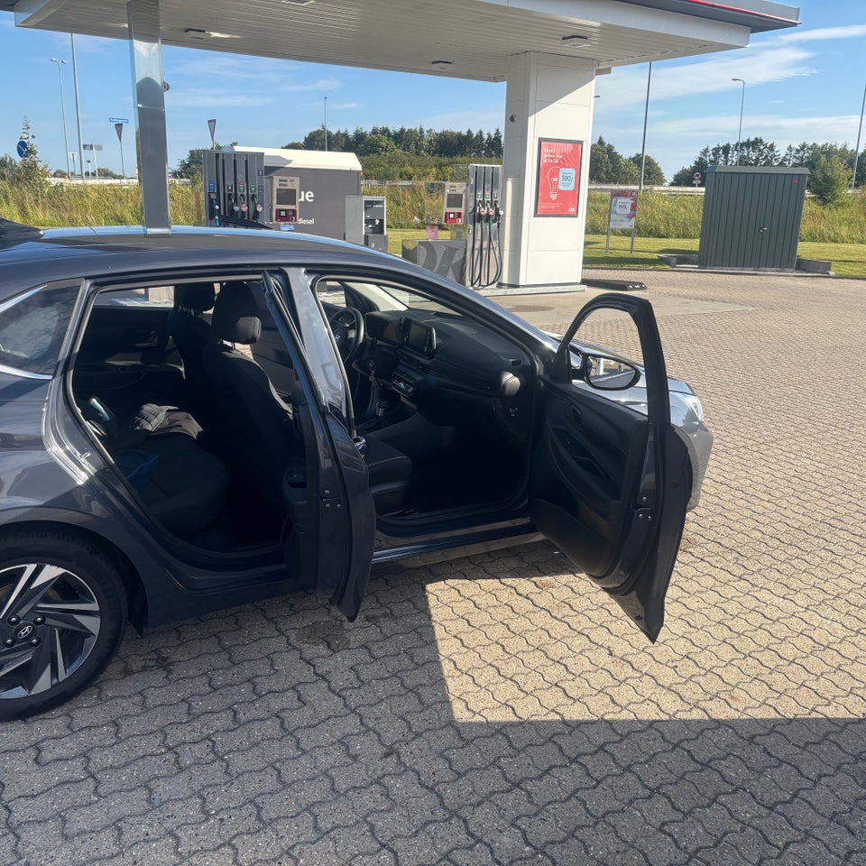 Hyundai i20 1,0 T-GDi Advanced DCT 5d