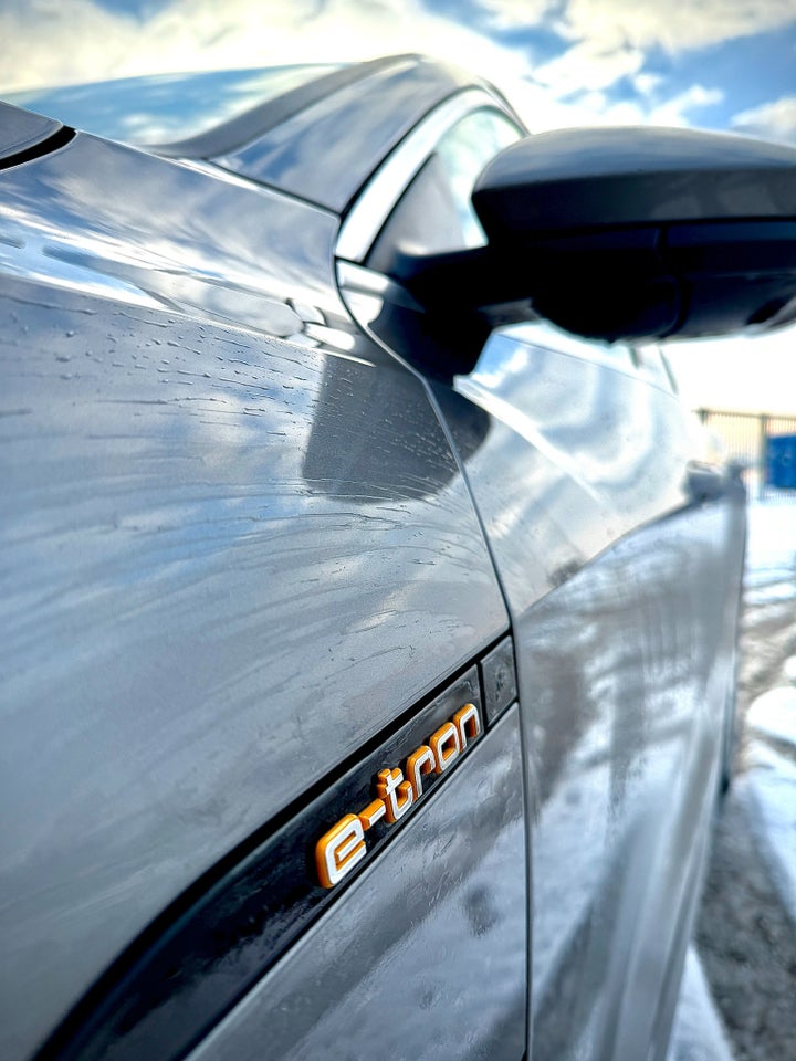 Audi e-tron 55 Advanced quattro 5d