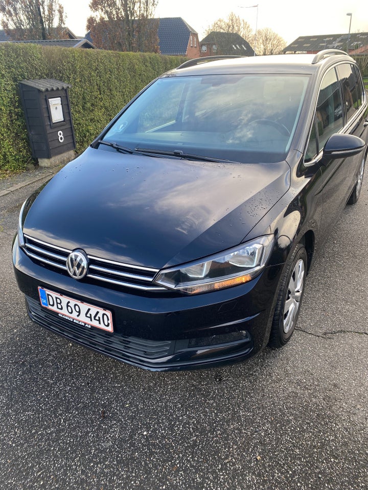 VW Touran 1,6 TDi 115 Comfortline DSG 7prs 5d