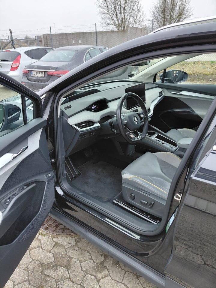 Skoda Enyaq 80 iV Premium 5d
