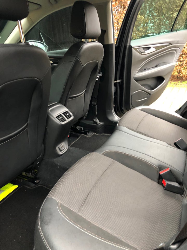 Opel Insignia 1,6 CDTi 136 Innovation Sports Tourer aut. 5d