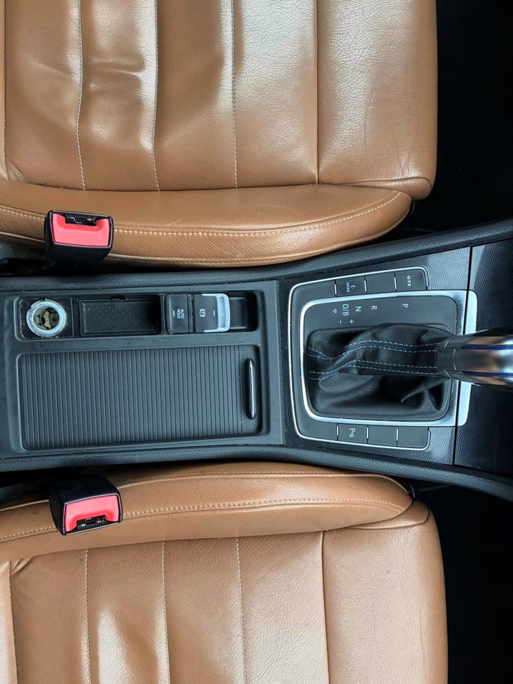 VW Golf VII 1,4 GTE Highline DSG 5d