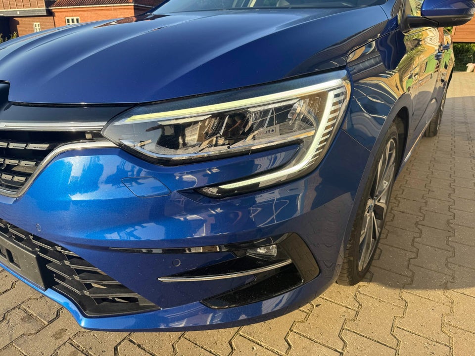 Renault Megane IV 1,6 E-Tech Intens Sport Tourer 5d