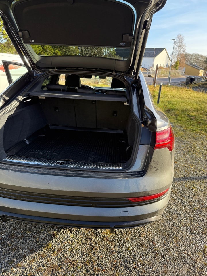 Audi e-tron 55 Black Edition S-line Sportback quattro 5d