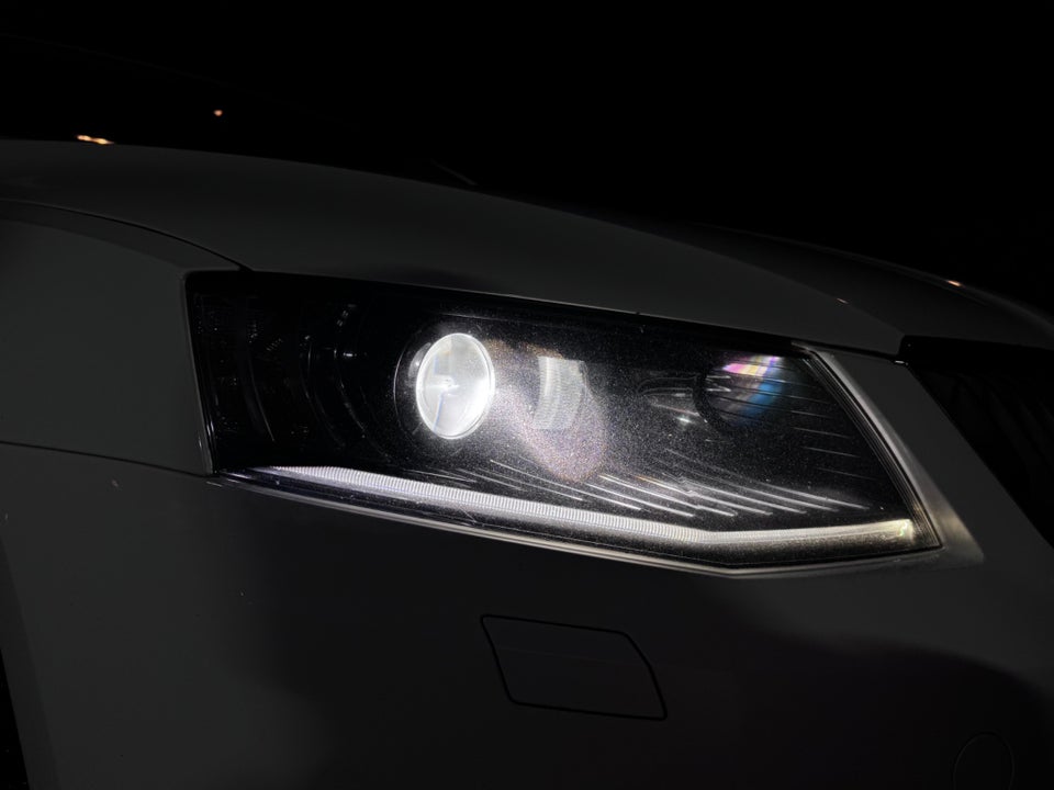 Skoda Octavia 1,4 TSi 150 Ambition DSG 5d