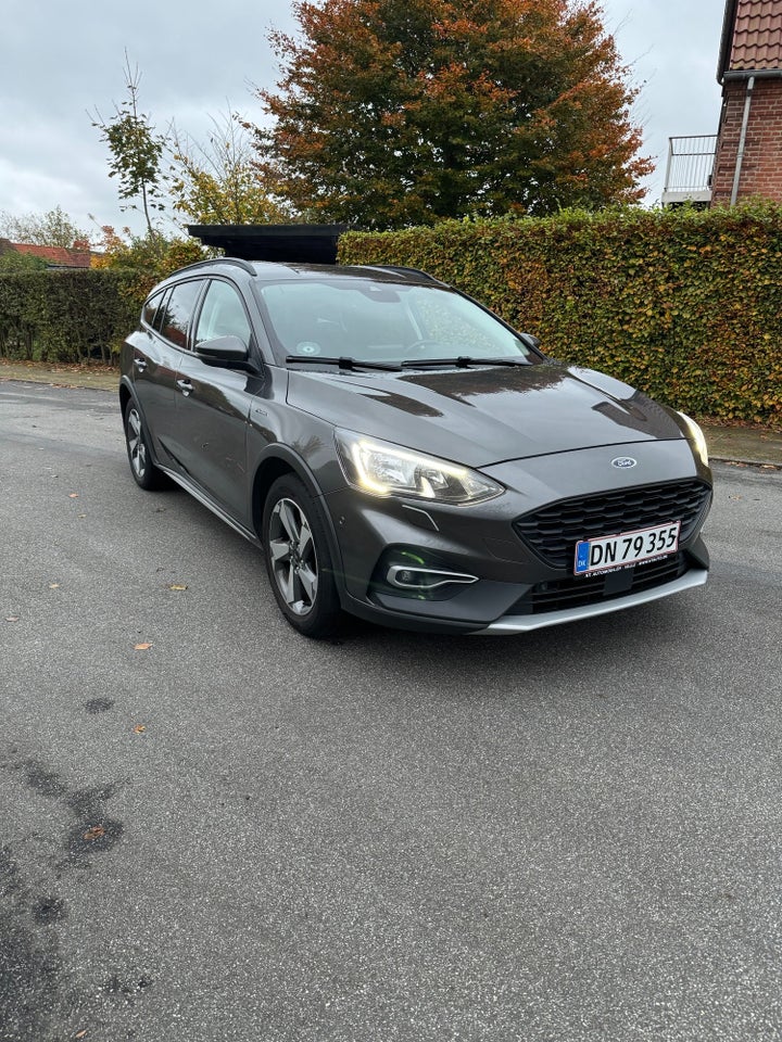 Ford Focus 1,0 EcoBoost Active Business stc. 5d