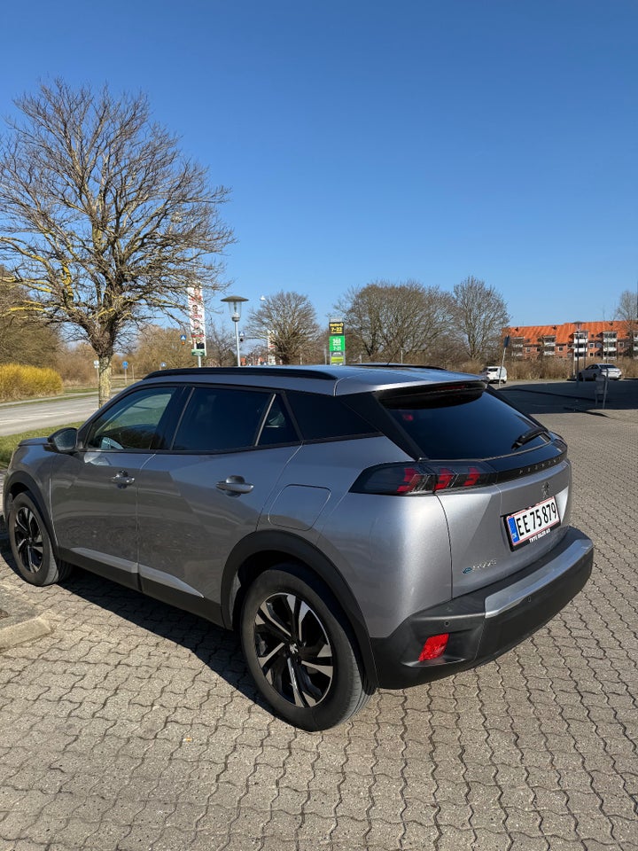 Peugeot e-2008 50 Allure Pack 5d