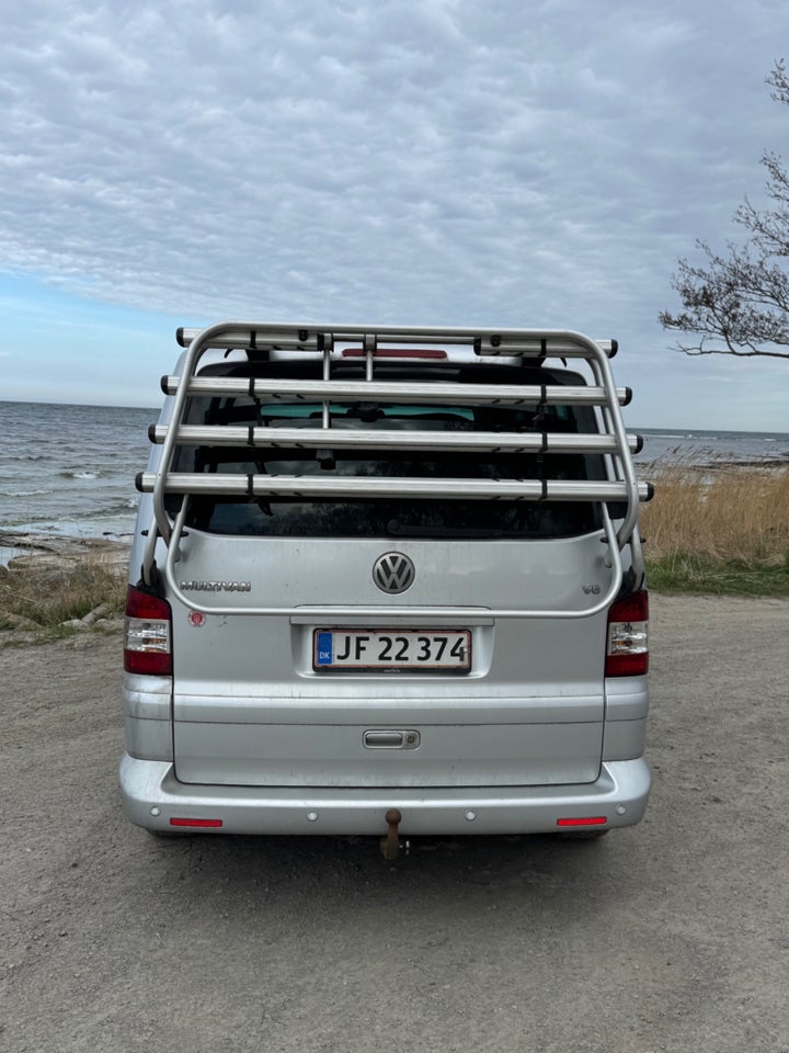 VW Multivan 3,2 V6 Highline aut. 5d