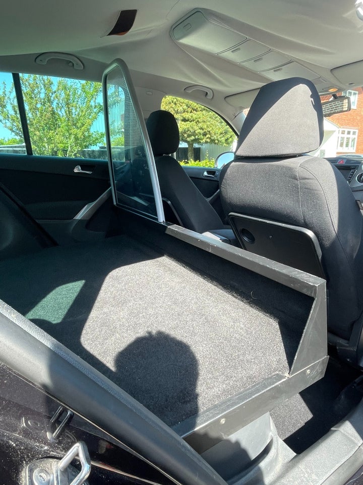 VW Tiguan 2,0 TDi 140 Sport & Style Tiptr. 4Motion Van 5d