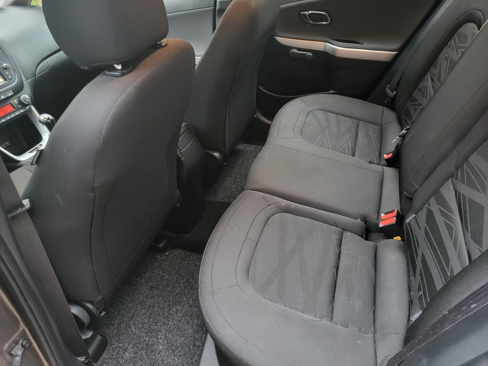 Kia Ceed 1,6 CRDi 136 Attraction SW 5d