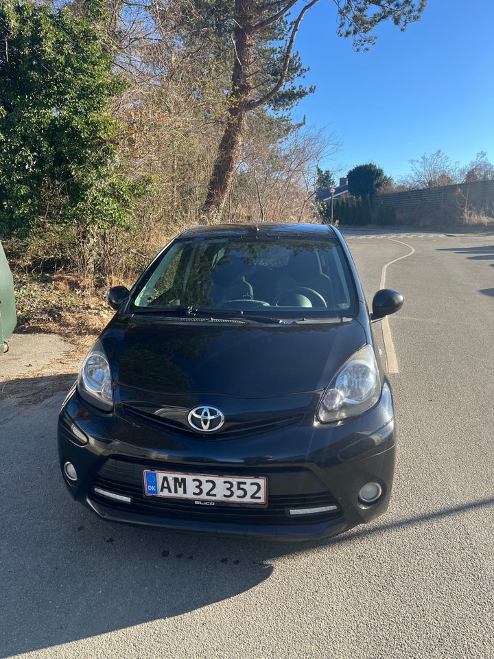 Toyota Aygo 1,0 Plus 5d