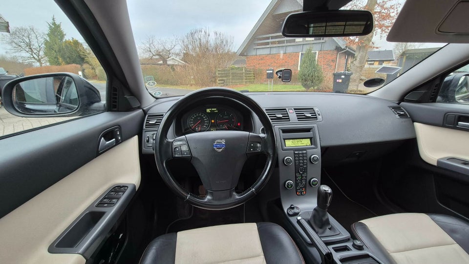 Volvo V50 1,6 D2 115 Open Air 5d