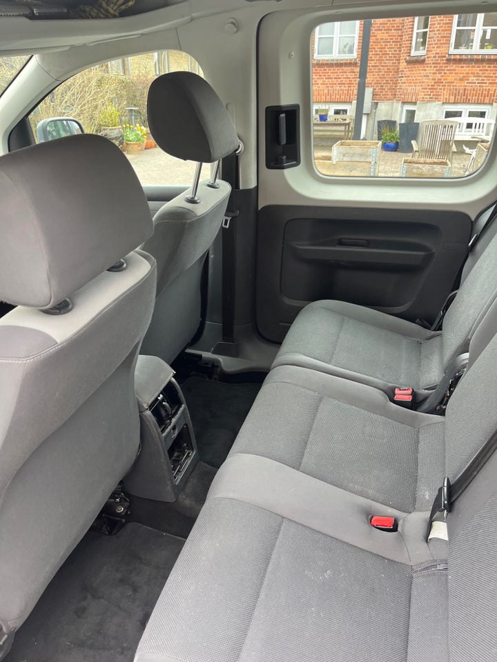 VW Caddy 1,2 TSi 85 Trendline 5d