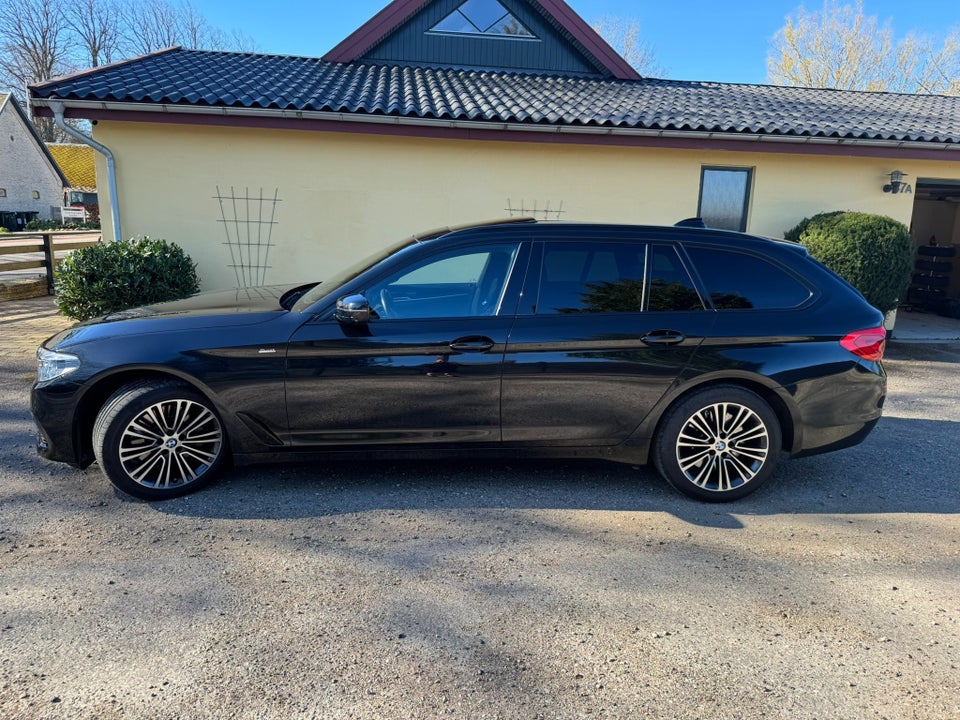 BMW 530d 3,0 Touring Sport Line aut. 5d