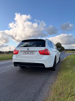 BMW 330d 3,0 Touring Steptr. 5d
