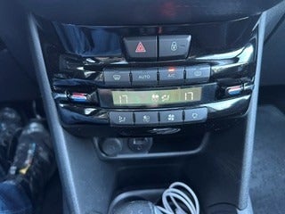 Peugeot 208 1,6 BlueHDi 100 Allure Sky 5d