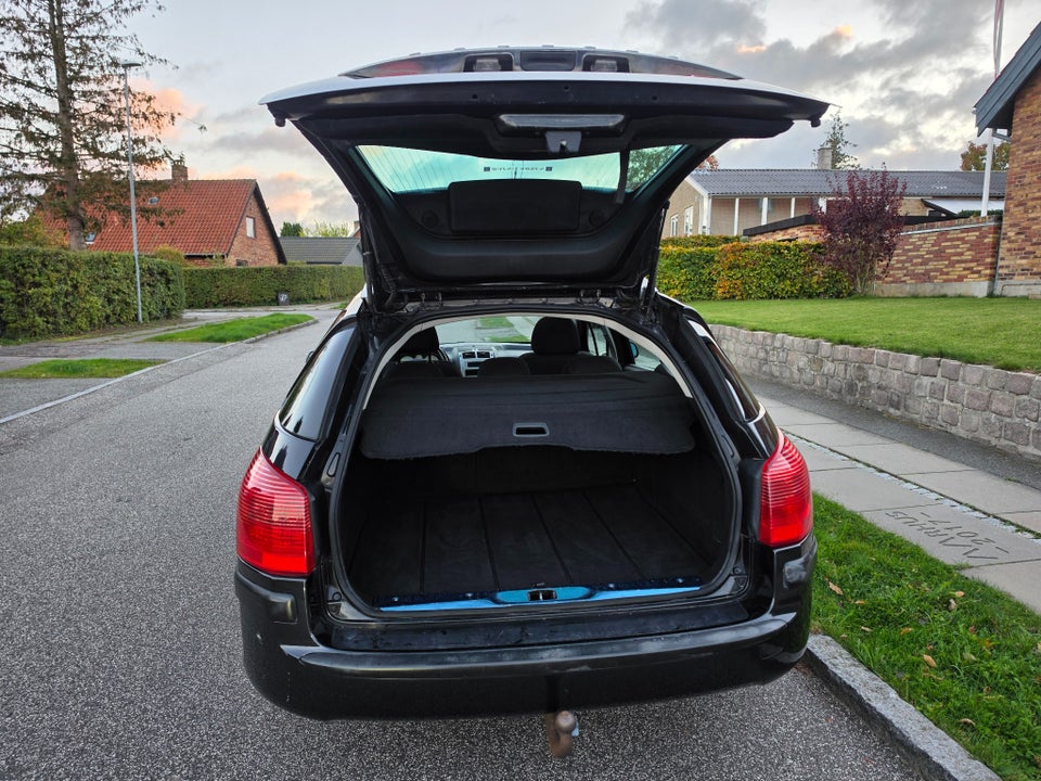 Peugeot 407 2,0 SR stc. 5d