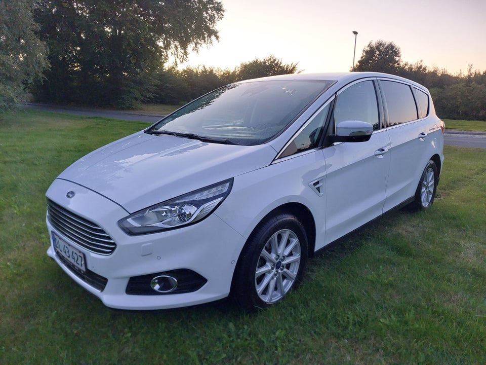 Ford S-MAX 2,0 TDCi 150 Titanium aut. 7prs 5d